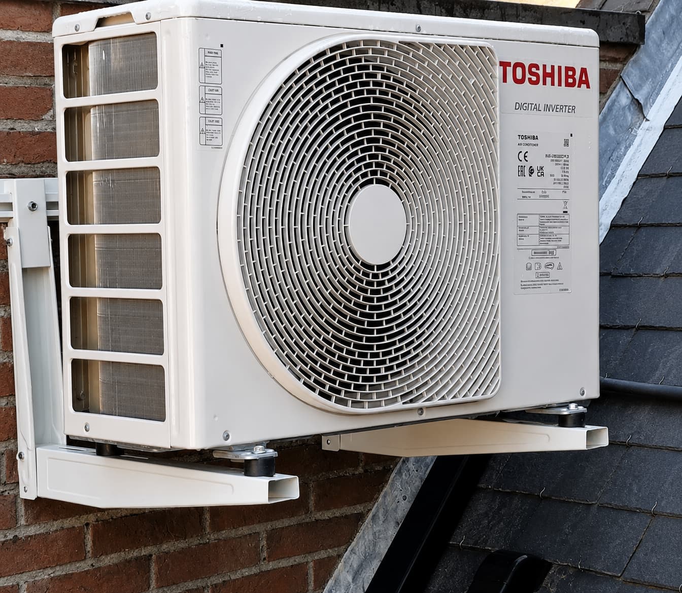 Toshiba lage temperatuurs airco/Wijnkoeling 2